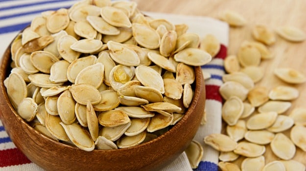 Can Pumpkin Seeds Help You Lose Weight? Can Pumpkin Seeds Help You Lose Weight?